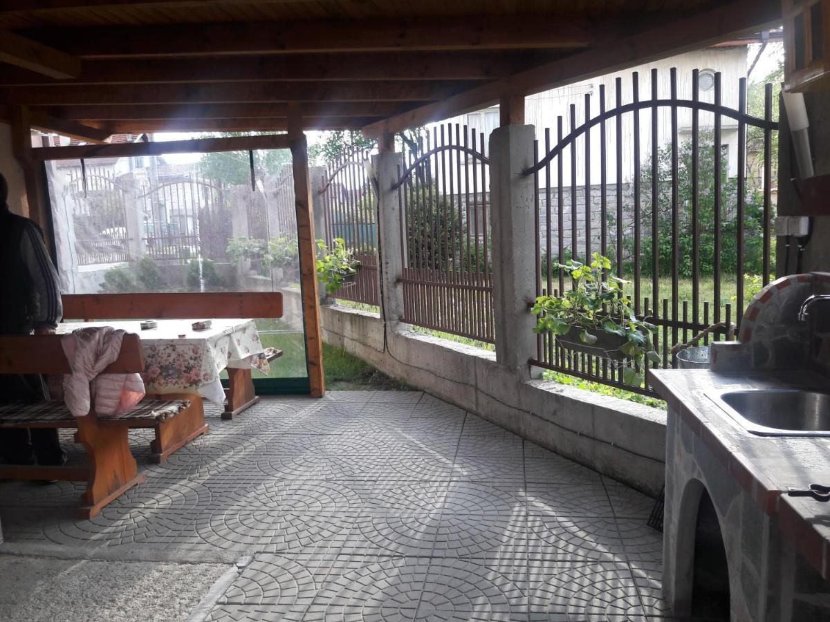Hotel Advel Guest Hous Madzhare Zewnętrze zdjęcie