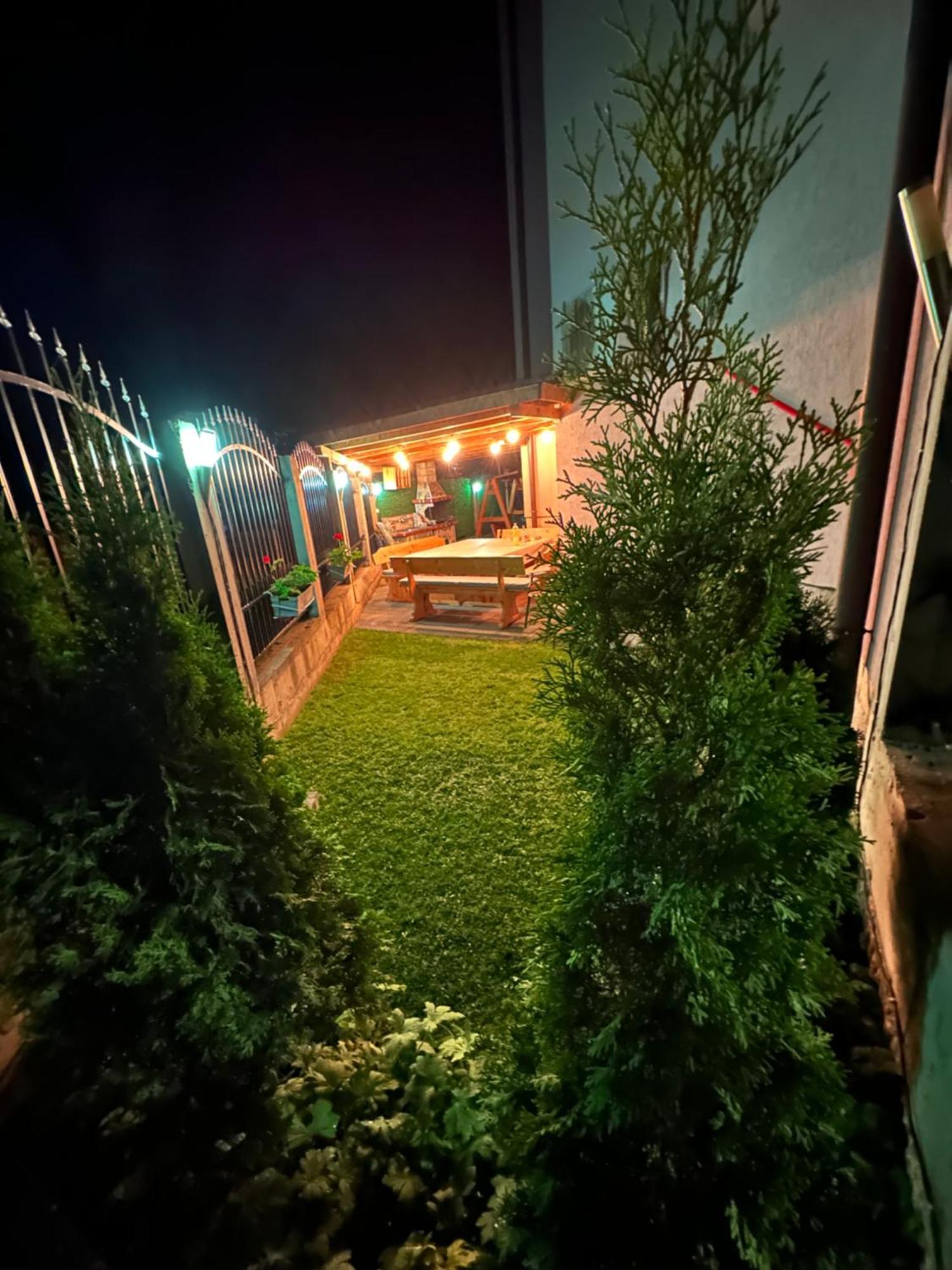 Hotel Advel Guest Hous Madzhare Zewnętrze zdjęcie